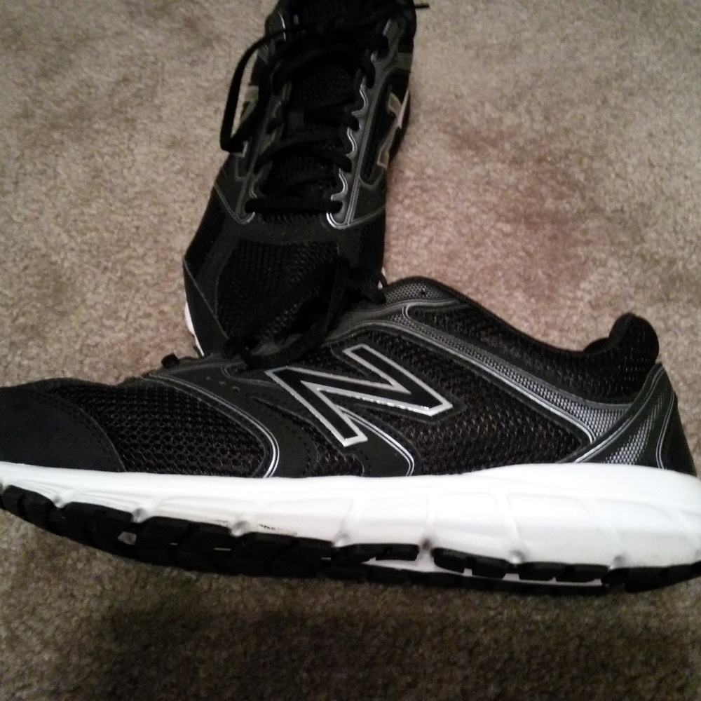 New Balance Sneakers Mens 10.5 medium